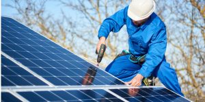 Installation Maintenance Panneaux Solaires Photovoltaïques à Le Tranger